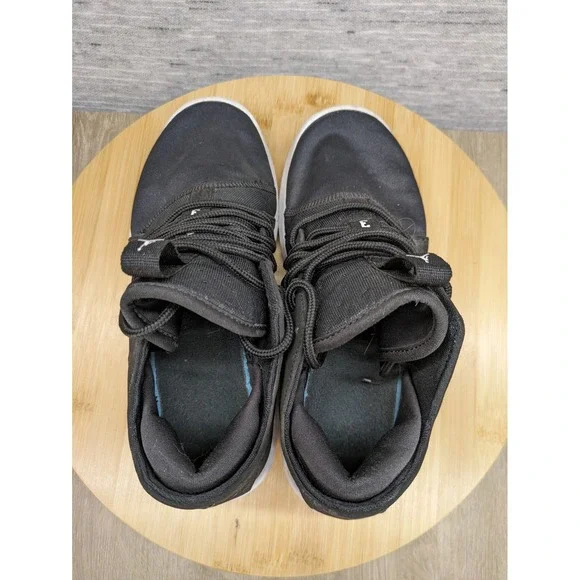 Nike Air Jordan First‎ Class Basketball Shoes Sneakers Black Athletic Size 5Y - Picture 9 of 10